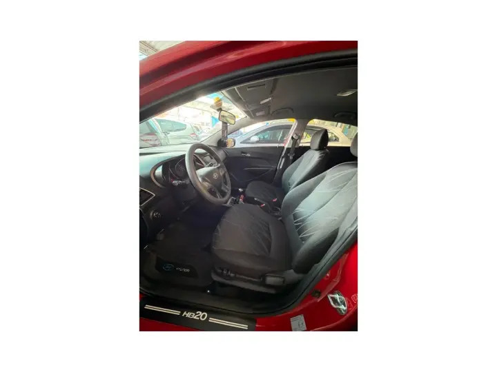 HB20 1.6 COMFORT PLUS 16V FLEX 4P MANUAL