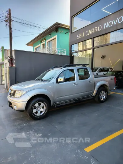 Frontier LE CD 4x4 2.5 TB Diesel Aut.