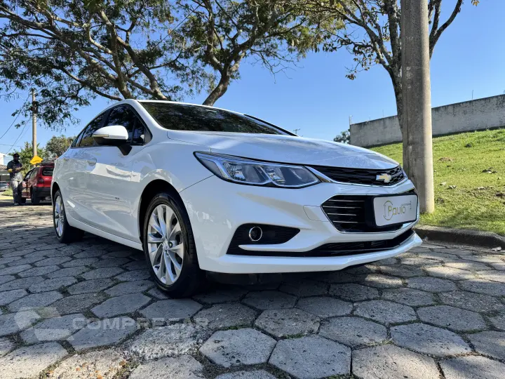 CRUZE 1.4 LT