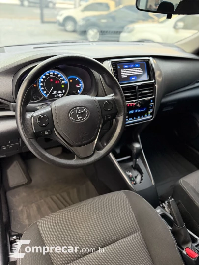 YARIS 1.5 16V Sedan XL
