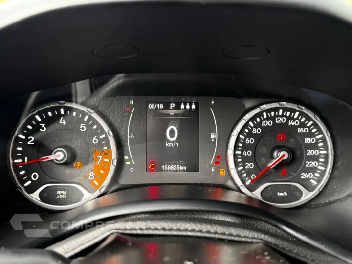 RENEGADE 1.8 16V Longitude
