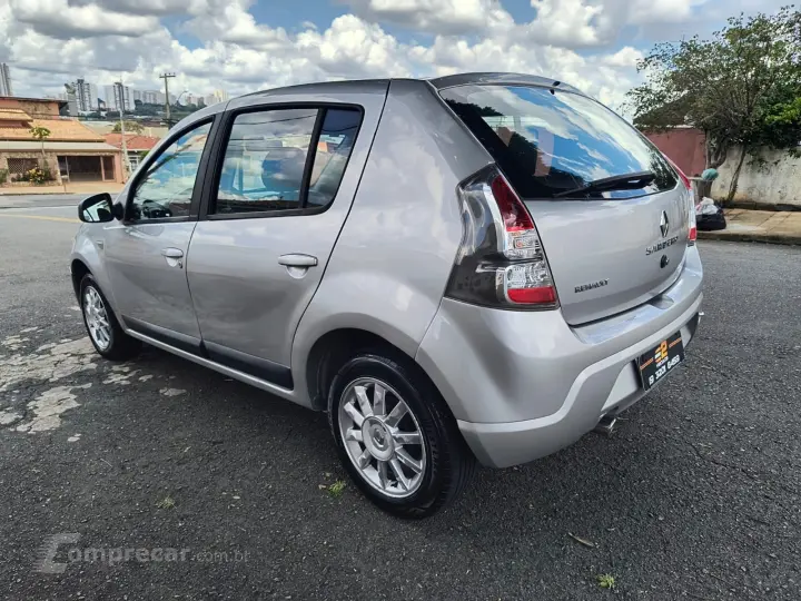 SANDERO 1.6 Privilége 8V