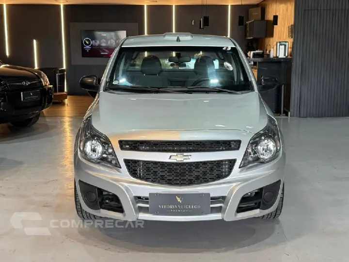 MONTANA 1.4 MPFI LS CS 8V FLEX 2P MANUAL