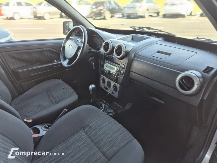 EcoSport XLT FREESTYLE 1.6 Flex 8V 5p