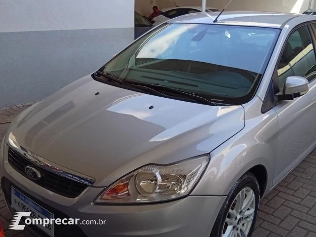 FOCUS SEDAN - 2.0 GLX SEDAN 16V 4P AUTOMÁTICO
