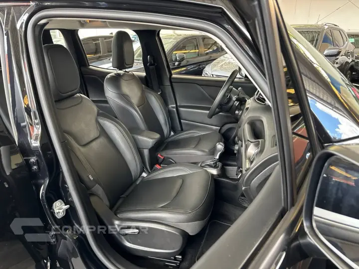 Renegade Limited 1.8 4x2 Flex 16V Aut.