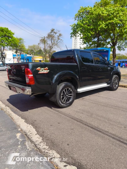 Hilux Caminhonete 3.0 4P 4X4 SRV TURBO DIESEL CABINE DUPLA A