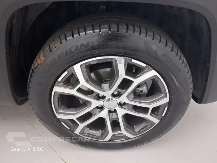RENEGADE 1.3 T270 TURBO FLEX LONGITUDE AT6
