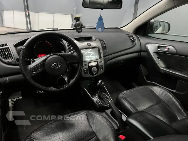 CERATO - 1.6 EX SEDAN 16V 4P AUTOMÁTICO