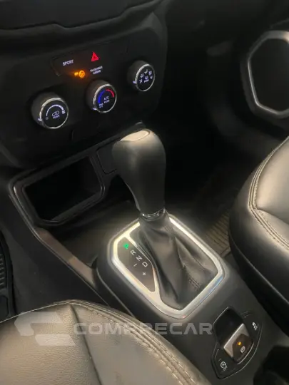 RENEGADE 1.8 16V STD