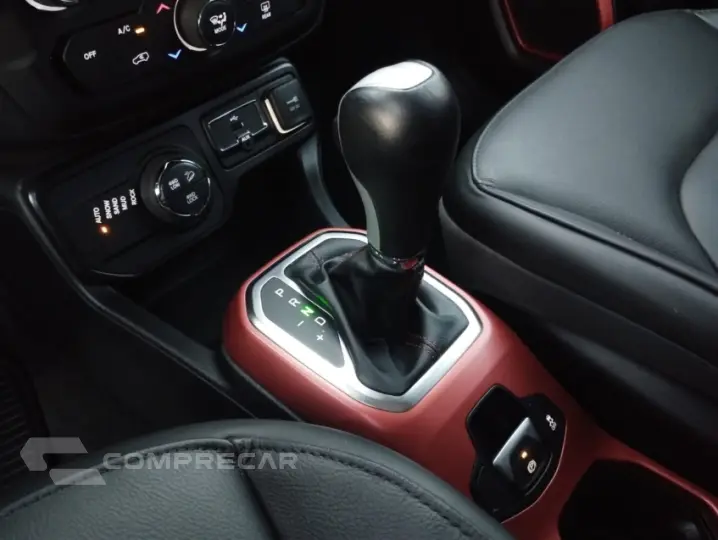 RENEGADE 2.0 16V Turbo Trailhawk 4X4