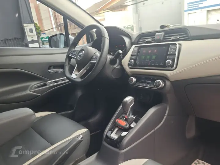 VERSA Exclusive 1.6 16V Flex Aut.