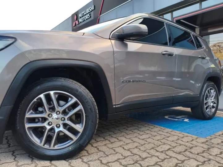 COMPASS 2.0 16V Sport