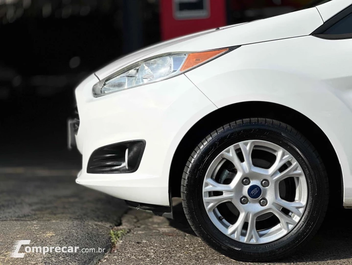 FIESTA 1.6 SE SEDAN 16V FLEX 4P MANUAL