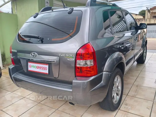 TUCSON - 2.0 MPFI GLS 16V 143CV 2WD 4P AUTOMÁTICO