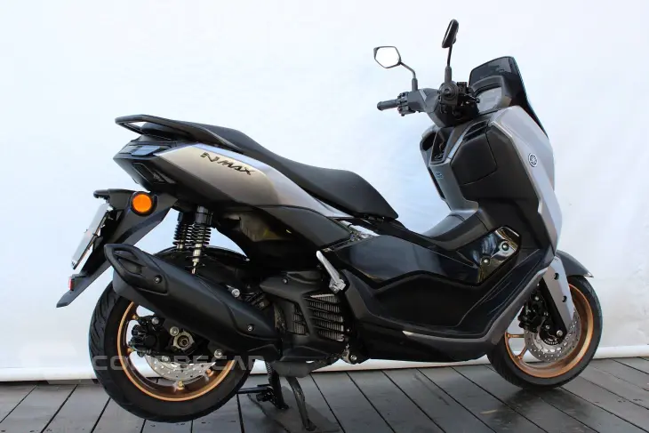 YAMAHA NMAX CONNECTED 160 ABS