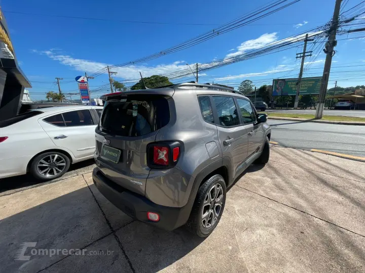 RENEGADE 1.8 16V Longitude