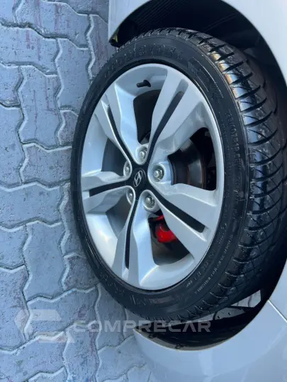 Veloster 1.6 16V  140cv Aut.