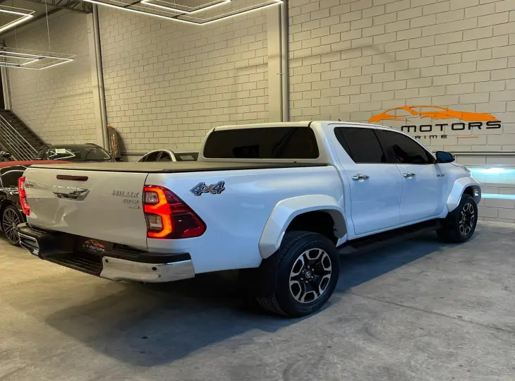HILUX 2.8 4X4 CD 8V