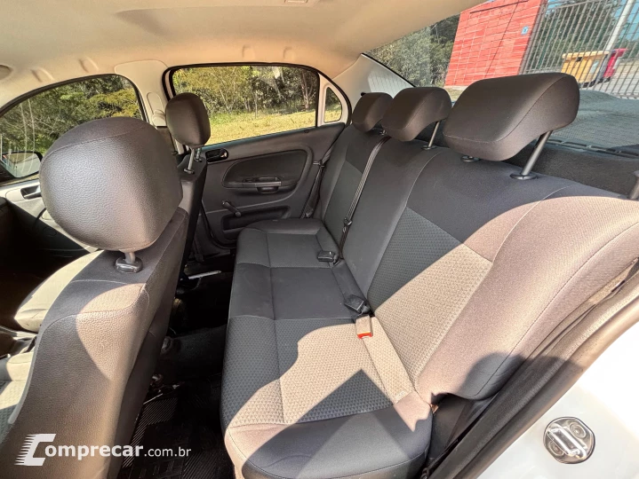 Voyage 1.0 MPI (Flex)