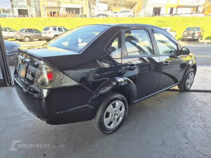 Fiesta Sedan SE 1.6 8V Flex 4p