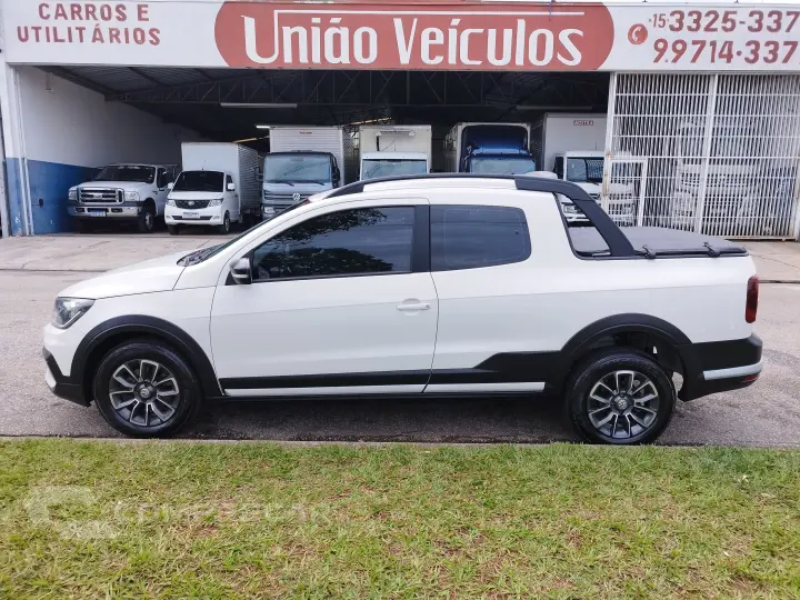 SAVEIRO 1.6 Cross CD 16V