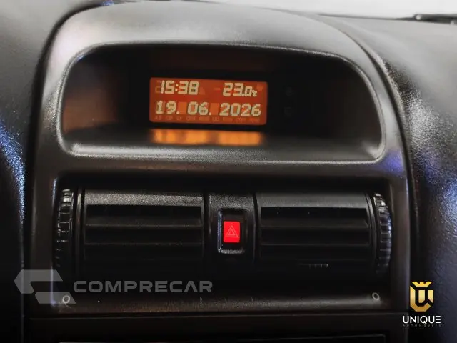 ASTRA HATCH - 2.0 MPFI ADVANTAGE 8V 4P MANUAL