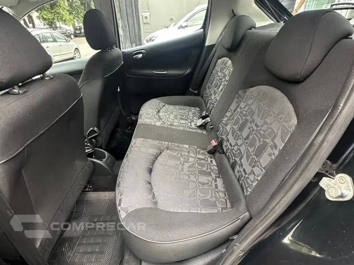 207 1.4 Xr 8V Flex 4P Manual