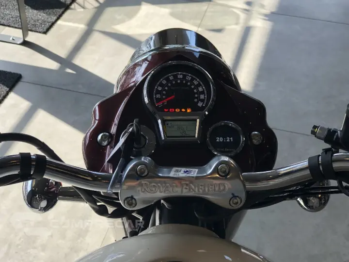 CLASSIC 650 VALLAM RED