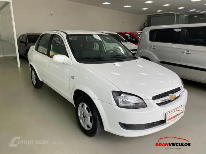 CLASSIC 1.0 MPFI LS 8V FLEX 4P MANUAL