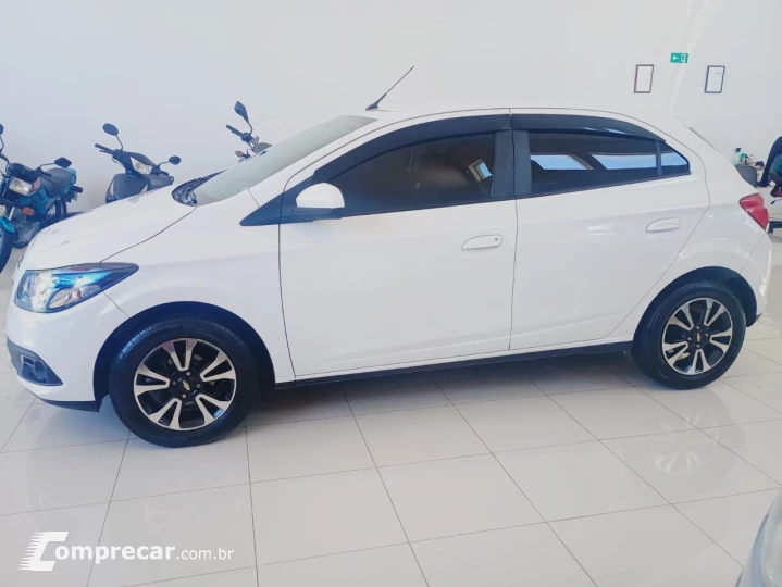 Onix Hatch 1.4 4P FLEX LTZ AUTOMÁTICO