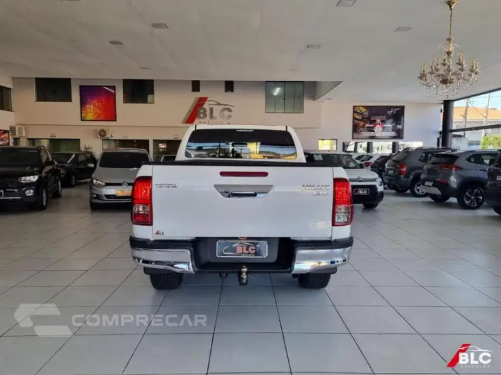 HILUX 2.7 SRV CD 4X4 AT