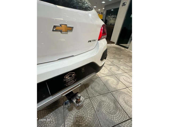 ONIX 1.4 MPFI ACTIV 8V FLEX 4P AUTOMÁTICO