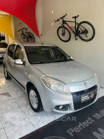 SANDERO 1.6 Privilège 8V