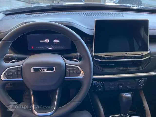 COMMANDER - 1.3 T270 TURBO LONGITUDE AT6