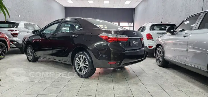 Corolla GLi Upper 1.8 Flex 16V Aut.