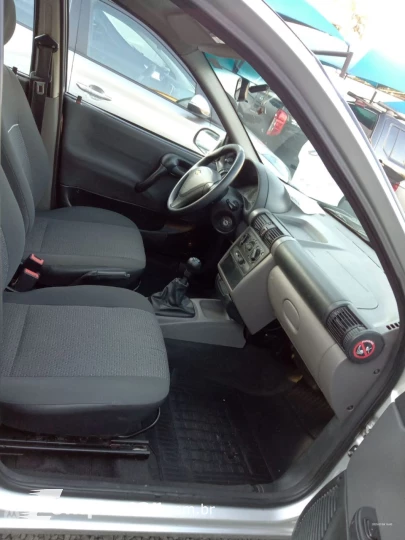 Classic Sedan 1.0 4P VHCE FLEX LS