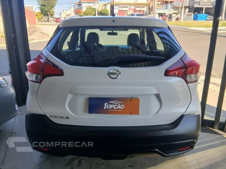 KICKS S 1.6 16V FlexStar 5p Mec.