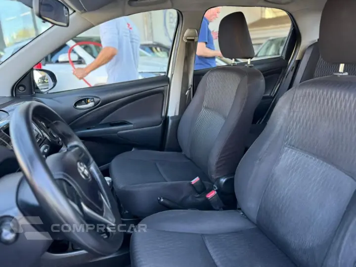 ETIOS X Sedan 1.5 Flex 16V 4p Mec.