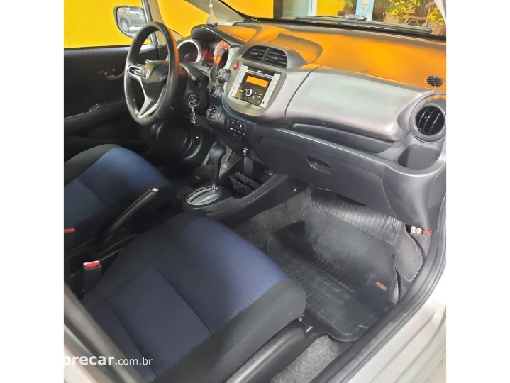 FIT 1.4 LX 16V FLEX 4P AUTOMÁTICO