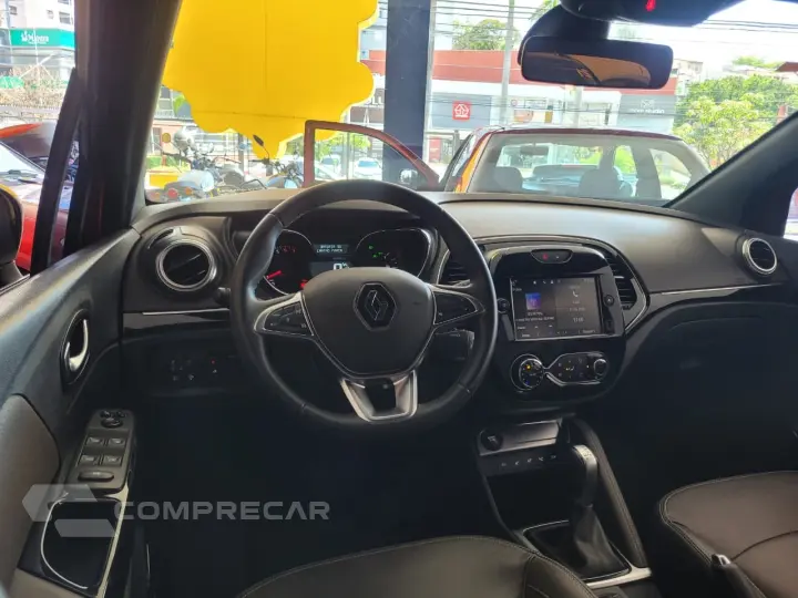 CAPTUR Iconic 1.3 TB 16V Flex 5p Aut.