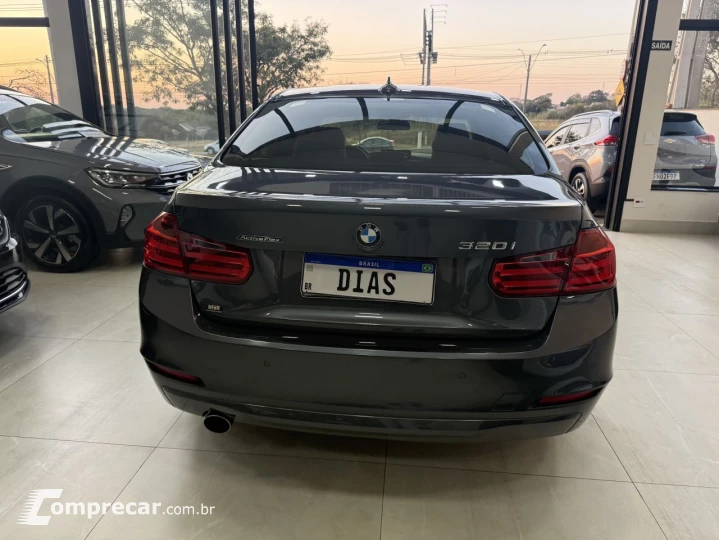 320I 2.0 16V 4P ACTIVE TURBO AUTOMÁTICO