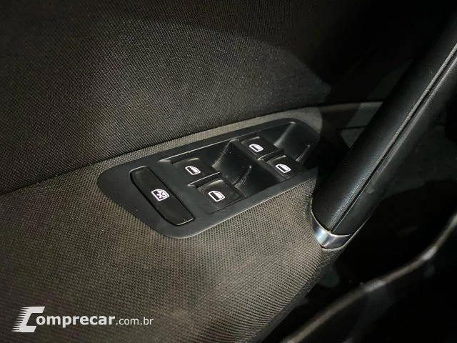 GOLF - 1.4 TSI COMFORTLINE 16V 4P AUTOMÁTICO