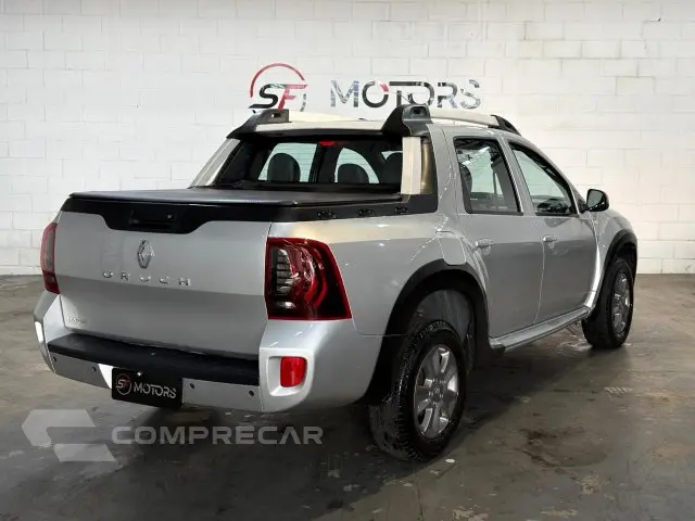 DUSTER OROCH - 2.0 16V DYNAMIQUE 4P AUTOMÁTICO