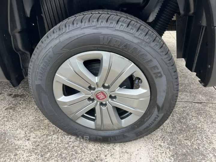 TORO 1.8 16V EVO Freedom AT6