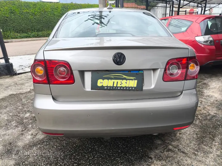 POLO SEDAN 1.6 MI 8V