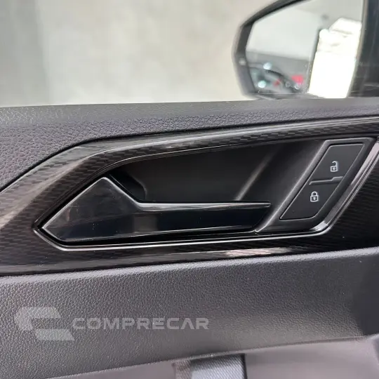 Polo Track 1.0 Flex 12V 5p