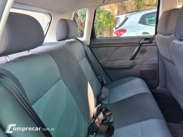 POLO 1.6 MI 8V