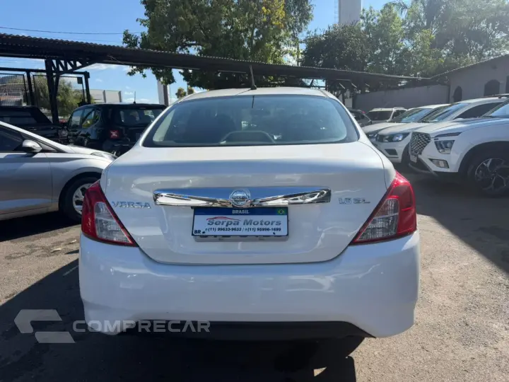 Versa Sedan 1.6 16V 4P FLEX SL