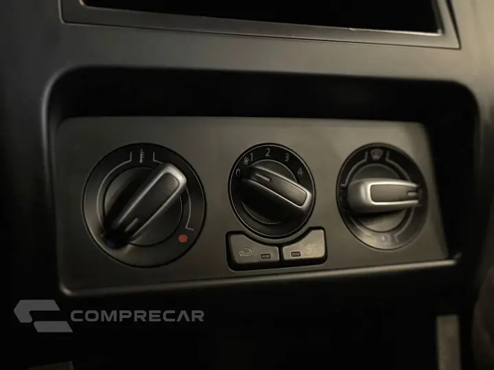 FOX 1.6 MI PRIME 8V FLEX 4P MANUAL